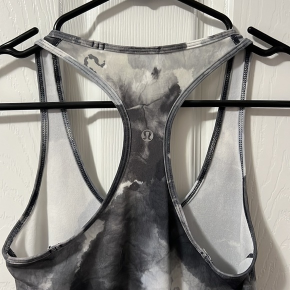 Lululemon Tank - Picture 3 of 3